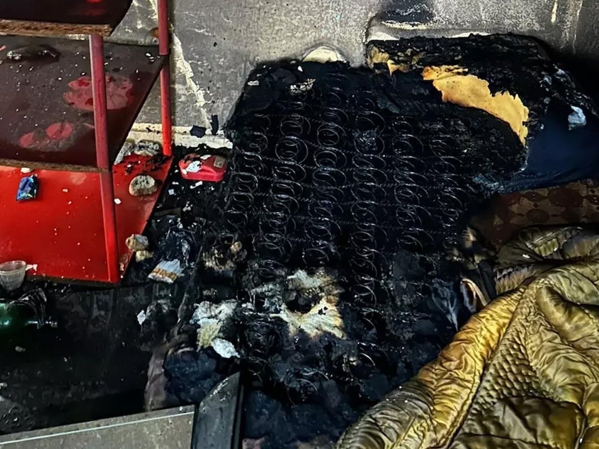 Sakarya’nın Erenler ilçesinde Tek başına yaşadığı evde çıkan yangında öldü