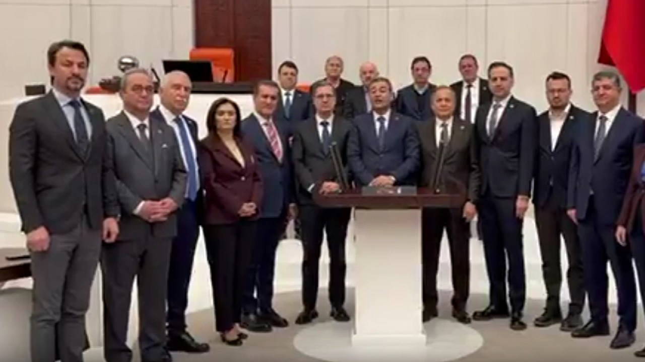 CHP’li Vekillerden Emekli Aylığı İçin Meclis’te Nöbet: “Bu Adaletsizliğe Sessiz Kalmayacağız”