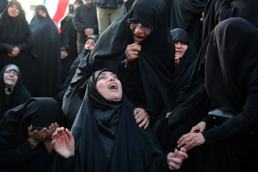 İran’da Hamaney’in Ölümünün Ardından Gösteriler Düzenlendi