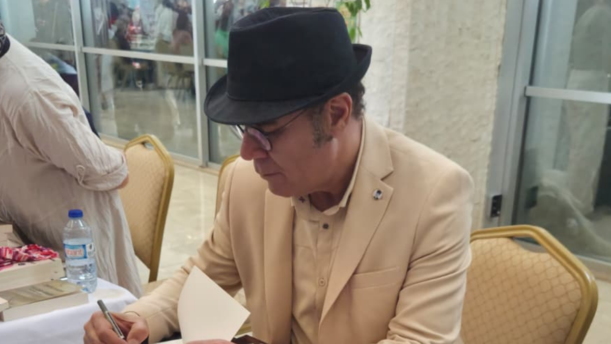 YAZAR ORHAN KAYA ESERLERİ OKUYUCULARIN YOĞUN İLGİSİNİ ÇEKİYOR