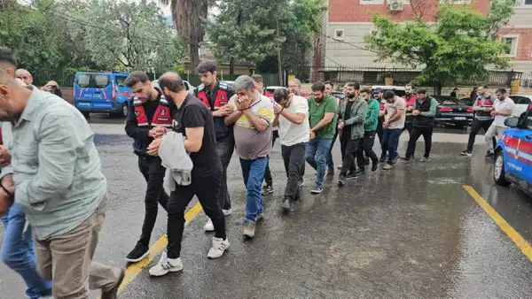 Sahte Raporla Askerlikten Kaçış Soruşturması: 38 Kişi Tutuklandı