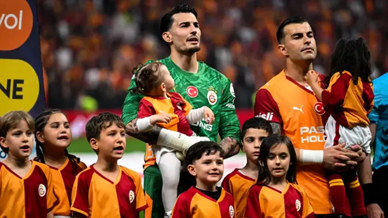 Galatasaray’dan Uğurcan Çakır ve Abdülkerim Bardakcı’ya Yeni Sözleşme Hamlesi