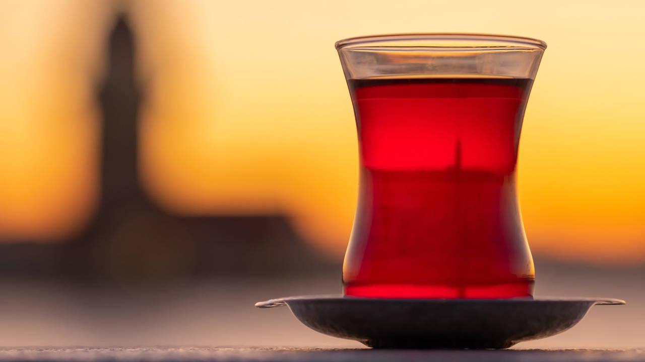 ÇAYKUR’dan Kuru Çaya Yeni Zam: Fiyatlar Yüzde 15 Arttı