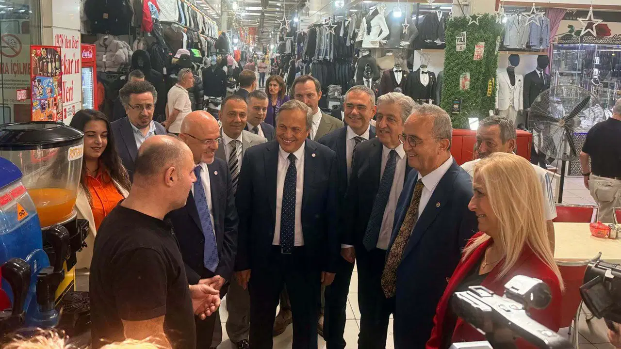 YENİ Parti Samsun’da Sahaya İndi: Milletvekillerinden İktidara Sert Eleştiriler
