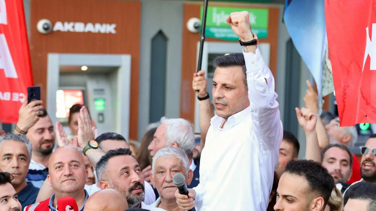 Özgür Çelik’ten YENİ Parti’nin İstanbul Kongresi İçin Davet